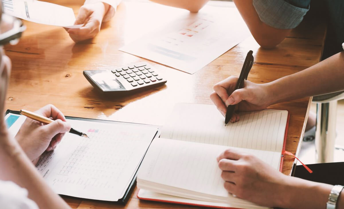 Manter a organização no trabalho é importante para a produtividade