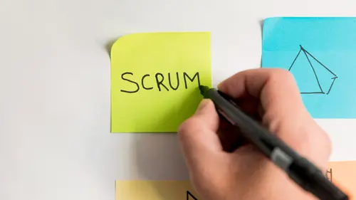 pessoa aplicando metodologia scrum