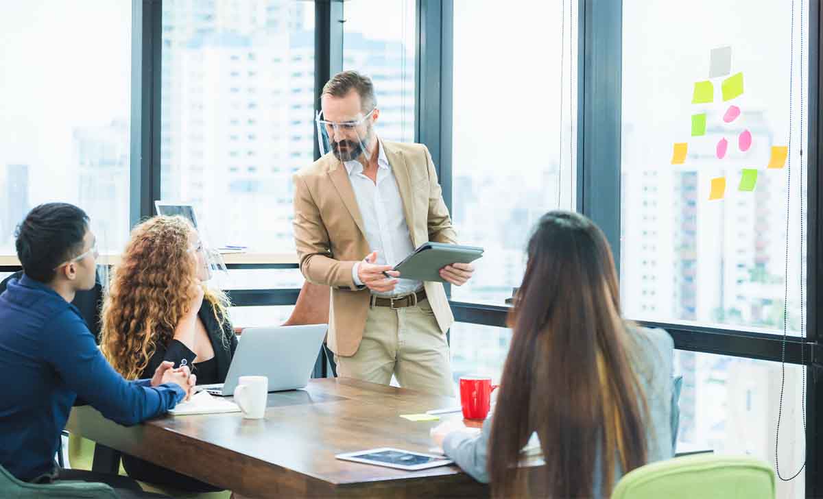 Reunião entre gestores visando otimização de processos